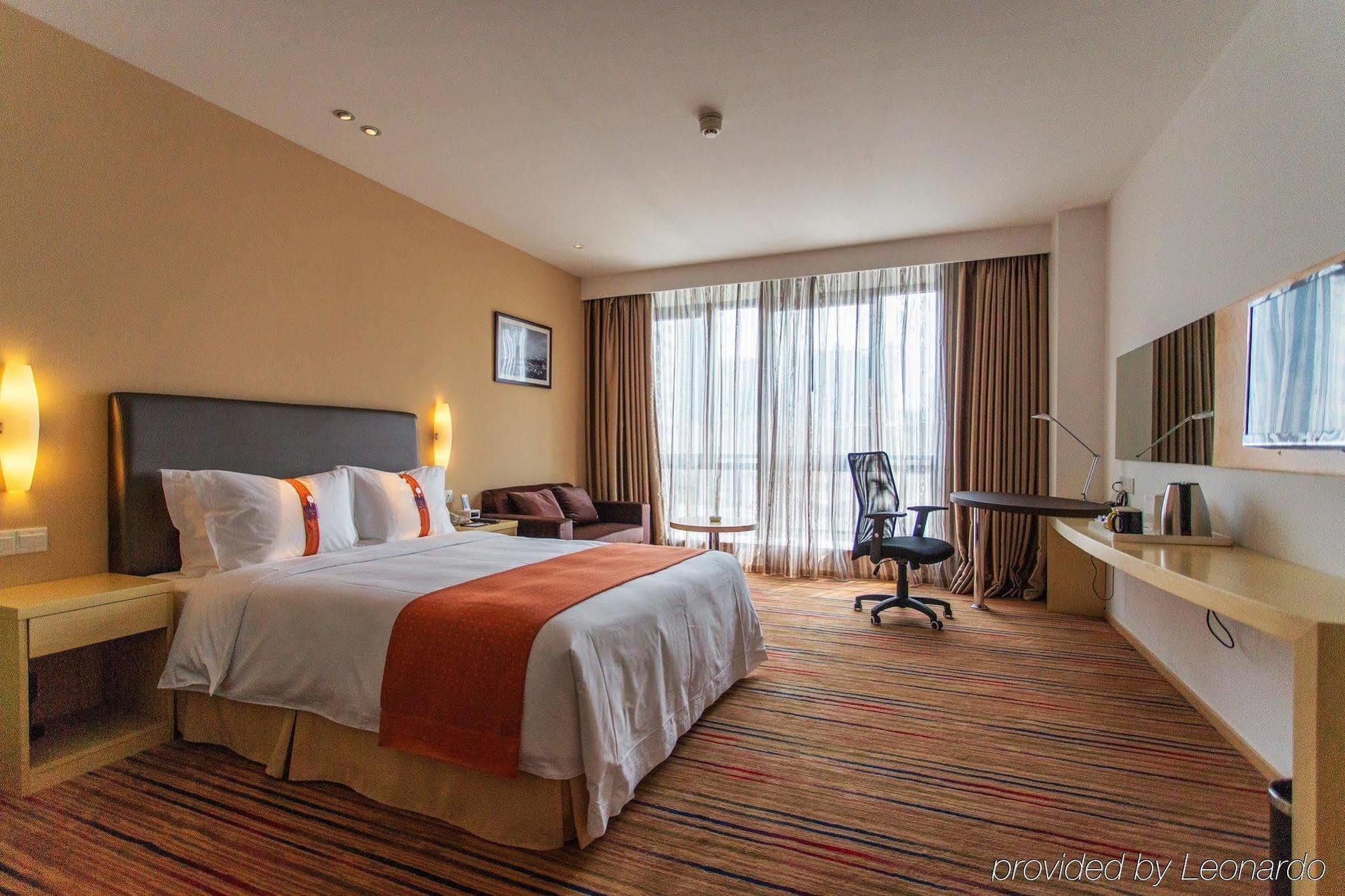 Holiday Inn Express Changzhou Centre By Ihg Экстерьер фото